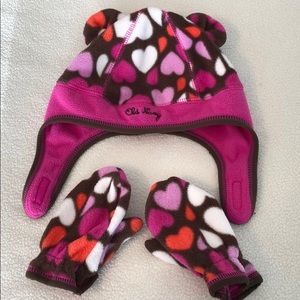Old Navy hat and mittens
